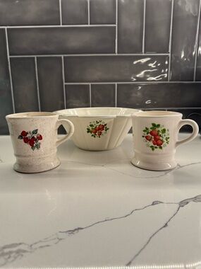 Vintage ‘Nelson McCoy’ Pottery